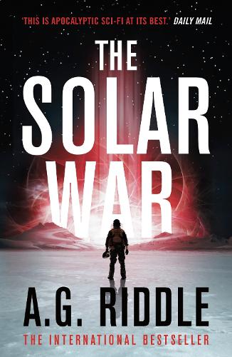 Паперова книга «The Solar War», автор А. Дж. Ріддл - фото №1
