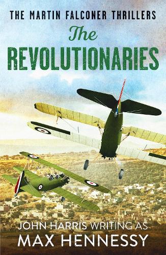 Паперова книга «The Revolutionaries», автор Макс Хеннесі - фото №1