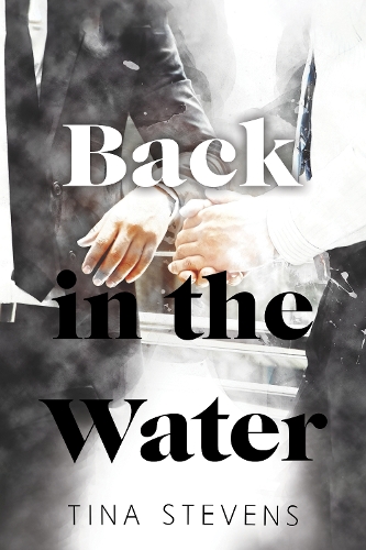 Бумажная книга «Back in the Water», автор Тина Стивенс - фото №1