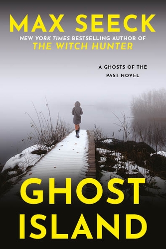 Бумажная книга «Ghost Island: The chilling new thriller from the winner of The Glass Key Award», автор Макс Сик - фото №1