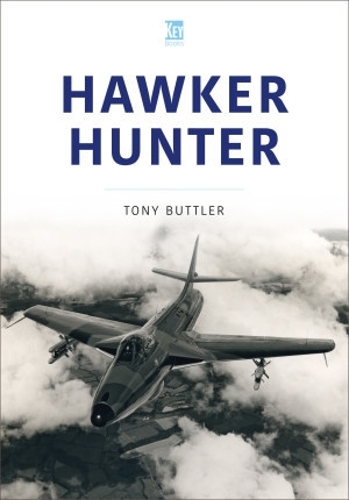 Паперова книга «Hawker Hunter», автор Тоні Баттлер - фото №1