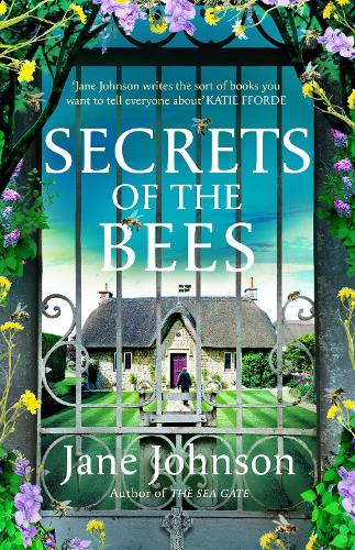Бумажная книга «Secrets of the Bees: A sumptuous Cornish tale packed with heart, relationships and mysteries from the past», автор Джейн Джонсон - фото №1