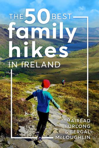 Бумажная книга «The 50 Best Family Hikes in Ireland», авторов Фергал Маклофлин, Майрид Фурлонг - фото №1