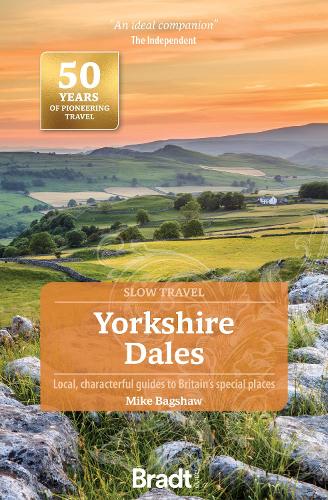 Бумажная книга «Yorkshire Dales (Slow Travel)», автор Майк Бэгшоу - фото №1