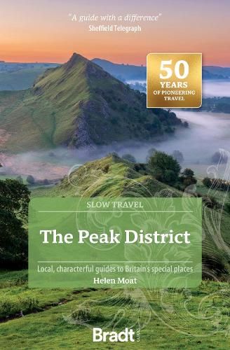 Бумажная книга «The Peak District (Slow Travel) : Local, characterful guides to Britain's special places», автор Хелен Моат - фото №1