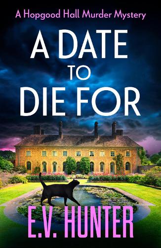 Бумажная книга «A Date To Die For: The start of a cozy murder mystery series from E.V. Hunter», автор Э.В. Хантер - фото №1