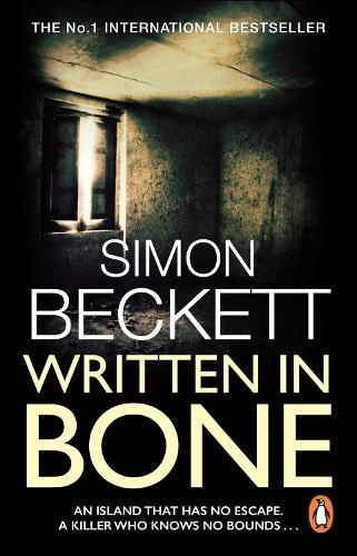 Бумажная книга «Written in Bone: (David Hunter 2): Harry Treadaway is Dr David Hunter: the darkly compelling new TV series ‘The Chemistry of Death’ – streaming now on Paramount+», автор Саймон Бекетт - фото №1