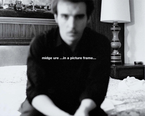 Бумажная книга «Midge Ure... in a Picture Frame...», автор Мидж Уре - фото №1