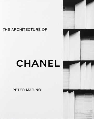 Паперова книга «The Architecture of Chanel», автор Пітер Маріно - фото №1