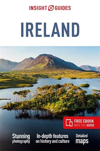 Бумажная книга «Insight Guides Ireland (Travel Guide with Free eBook)», автор Insight Guides - фото №1