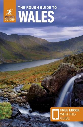 Бумажная книга «The Rough Guide to Wales: Travel Guide with Free eBook», автор Rough Guides - фото №1