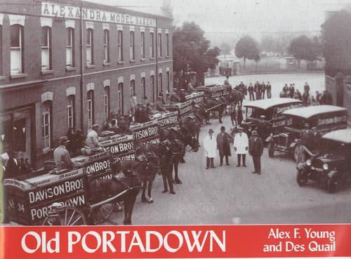 Паперова книга «Old Portadown», авторів Алекс Ф. Янг, Дес Квейл - фото №1