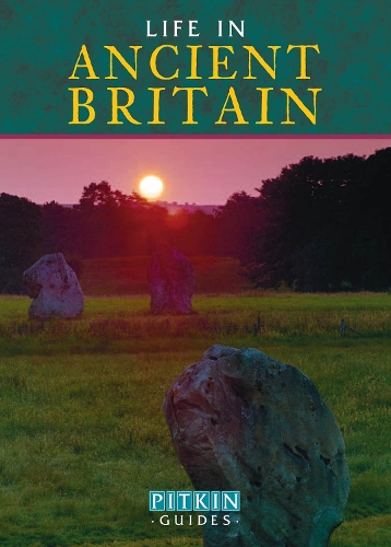 Бумажная книга «Life in Ancient Britain», автор Брайан Уильямс - фото №1
