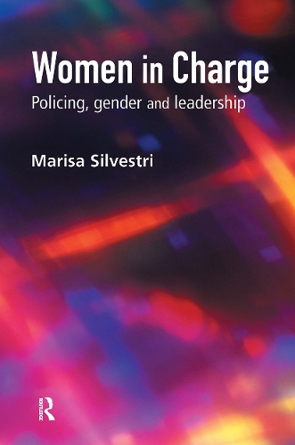 Бумажная книга «Women in Charge», автор Мариса Сильвестри - фото №1