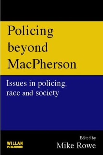 Бумажная книга «Policing beyond Macpherson» - фото №1
