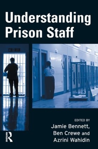 Паперова книга «Understanding Prison Staff» - фото №1