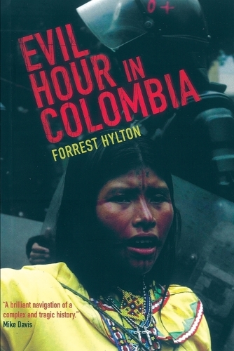 Бумажная книга «Evil Hour in Colombia», автор Форрест Хилтон - фото №1