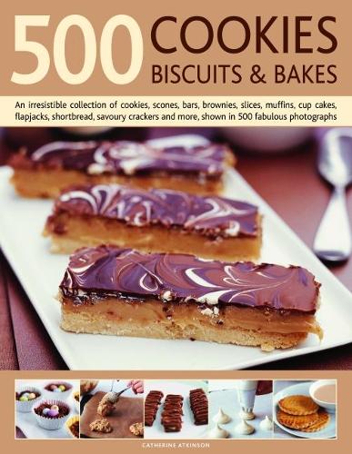 [object Object] «500 Cookies, Biscuits & Bakes: An irresistible collection of cookies, scones, bars, brownies, slices, muffins, shortbread, cup cakes, flapjacks, savoury crackers and more, shown in 500 fabulous photographs», автор Кетрін Аткінсон - фото №1