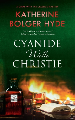 Бумажная книга «Cyanide with Christie», автор Кэтрин Болгер Хайд - фото №1