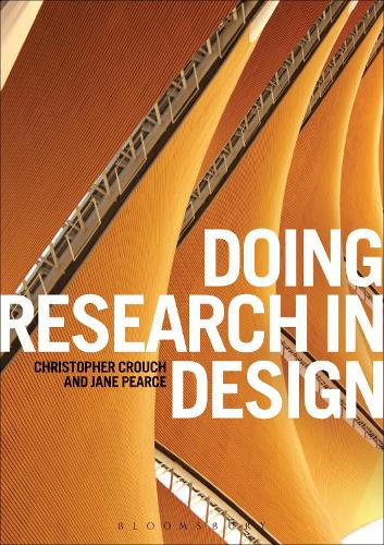 Паперова книга «Doing Research in Design», авторів Кристофер Крауч, Джейн Пірс - фото №1