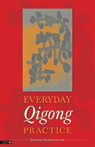 Бумажная книга «Everyday Qigong Practice», автор Ричард Берчингер - фото №1