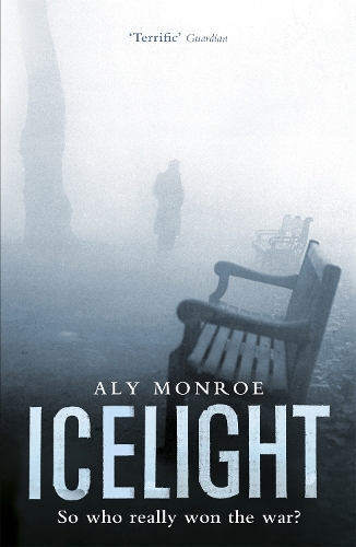 Бумажная книга «Icelight: Peter Cotton Thriller 3: Gripping espionage at its best», автор Али Монро - фото №1
