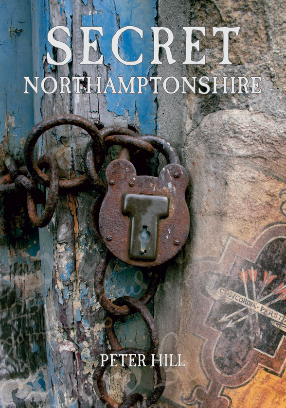 Паперова книга «Secret Northamptonshire» - фото №1