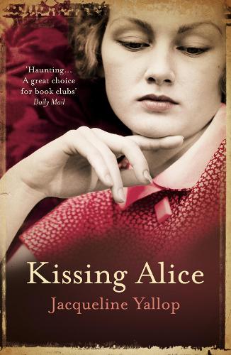 Паперова книга «Kissing Alice», автор Жаклін Яллоп - фото №1