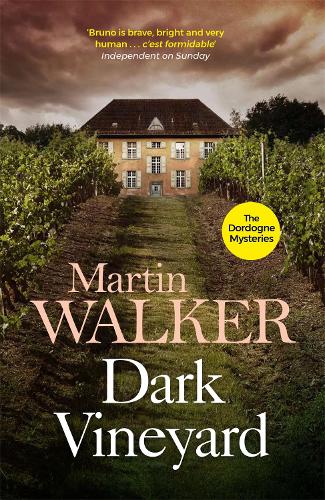 Паперова книга «Dark Vineyard: The Dordogne Mysteries 2», автор Мартін Уокер - фото №1