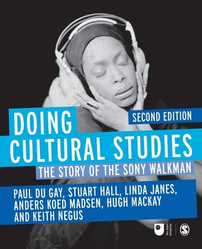 Бумажная книга «Doing Cultural Studies: The Story of the Sony Walkman», авторов Андерс Коэд Мадсен, Хью Маккей, Кит Негус - фото №1