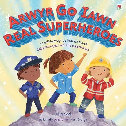 Бумажная книга «Arwyr Go Iawn / Real Superheroes» - фото №1