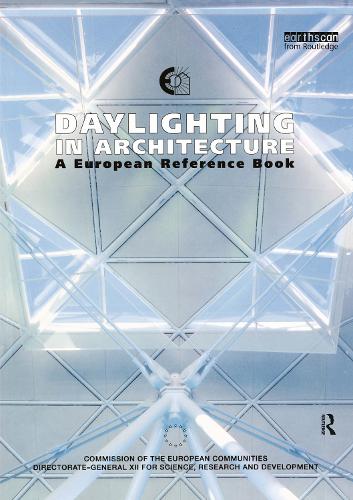 Бумажная книга «Daylighting in Architecture: A European Reference Book», авторов А. Фанчиотти, К. Стимерс, Ник В. Бейкер - фото №1