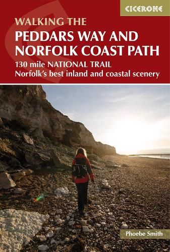 Бумажная книга «The Peddars Way and Norfolk Coast Path: 130 mile national trail - Norfolk's best inland and coastal scenery», автор Фиби Смит - фото №1