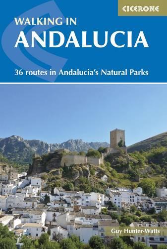 Бумажная книга «Walking in Andalucia: 36 routes in Andalucia's Natural Parks», автор Гай Хантер-Уоттс - фото №1