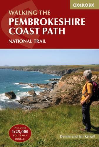 Паперова книга «The Pembrokeshire Coast Path: National Trail», авторів Денніс Келсалл, Ян Келсалл - фото №1