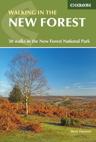 Паперова книга «Walking in the New Forest: 30 Walks in the New Forest National Park», автор Стів Девісон - фото №1