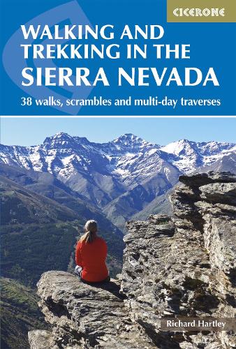 Бумажная книга «Walking and Trekking in the Sierra Nevada: 38 walks, scrambles and multi-day traverses», автор Ричард Хартли - фото №1