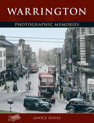 Бумажная книга «Warrington: Photographic Memories», автор Дженис Хейс - фото №1