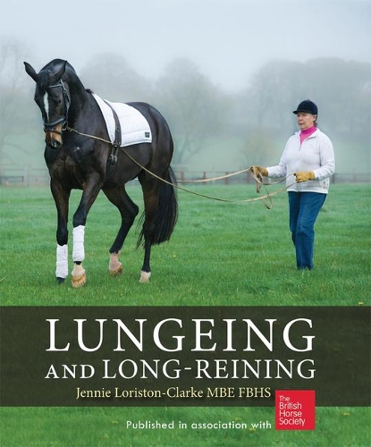 Бумажная книга «Lungeing and Long-Reining: Published in Association with the British Horse Society», автор Дженни Лористон Кларк - фото №1