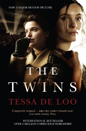 Паперова книга «The Twins», автор Тесса де Лоо - фото №1