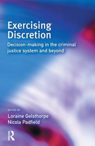 Бумажная книга «Exercising Discretion» - фото №1