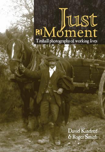 Бумажная книга «Just a Moment», автор Дэвид Киндред - фото №1