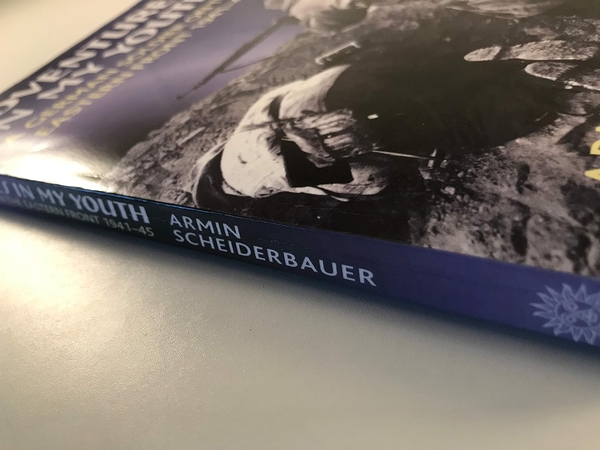 Бумажная книга «Adventures in my Youth. A German Soldier on the Eastern Front 1941-45», автор Армин Шайдербауэр - фото №1
