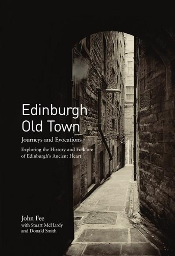 Бумажная книга «Edinburgh Old Town», авторов Дональд Смит, Стюарт Макхарди - фото №1