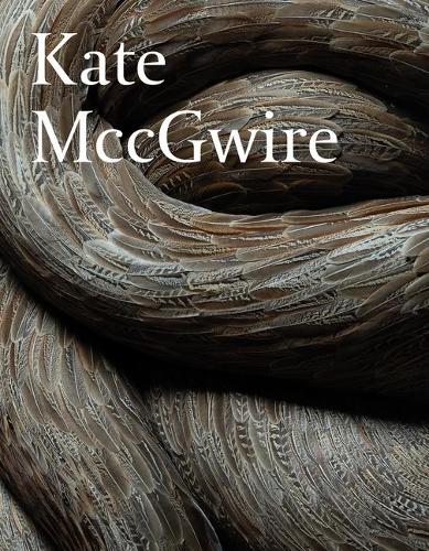 Паперова книга «Kate Mccgwire», авторів Катріона МакАра, Джейн Ніл, Кейт МакГвайр - фото №1
