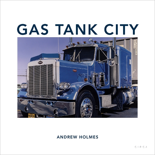 Бумажная книга «Gas Tank City», автор Эндрю Холмс - фото №1