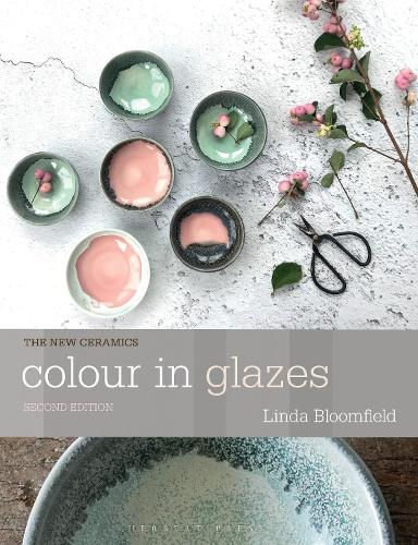 Бумажная книга «Colour in Glazes», автор Линда Блумфилд - фото №1