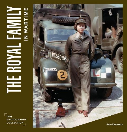 Паперова книга «The Royal Family in Wartime», автор Кейт Клементс - фото №1