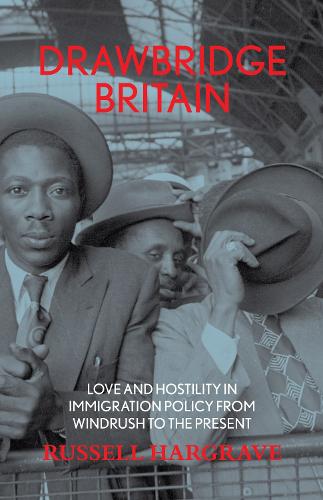 Бумажная книга «Drawbridge Britain», автор Рассел Харгрейв - фото №1
