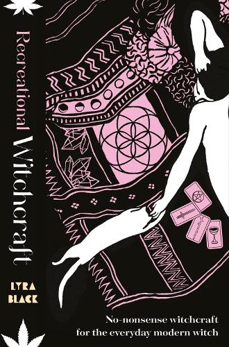 Паперова книга «Recreational Witchcraft», автор Ліра Блек - фото №1